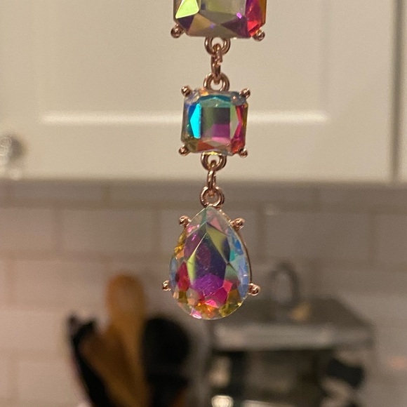 Rhinestone Statement Earrings Aurora Borealis VERY sparkly Spring Rose Gold Tone - Picture 10 of 16